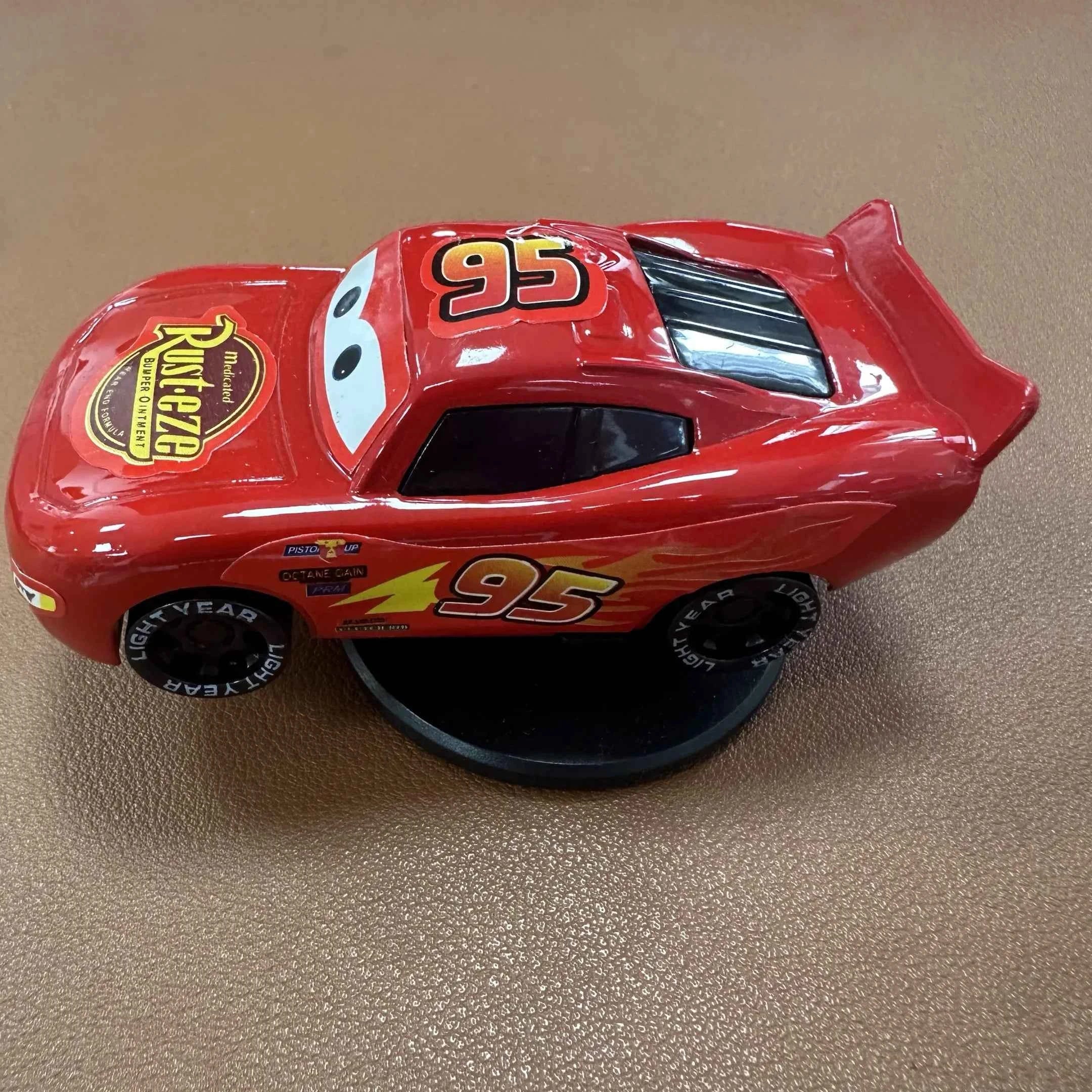 Lightning Dashboard Drift Car Spinning Toy Model