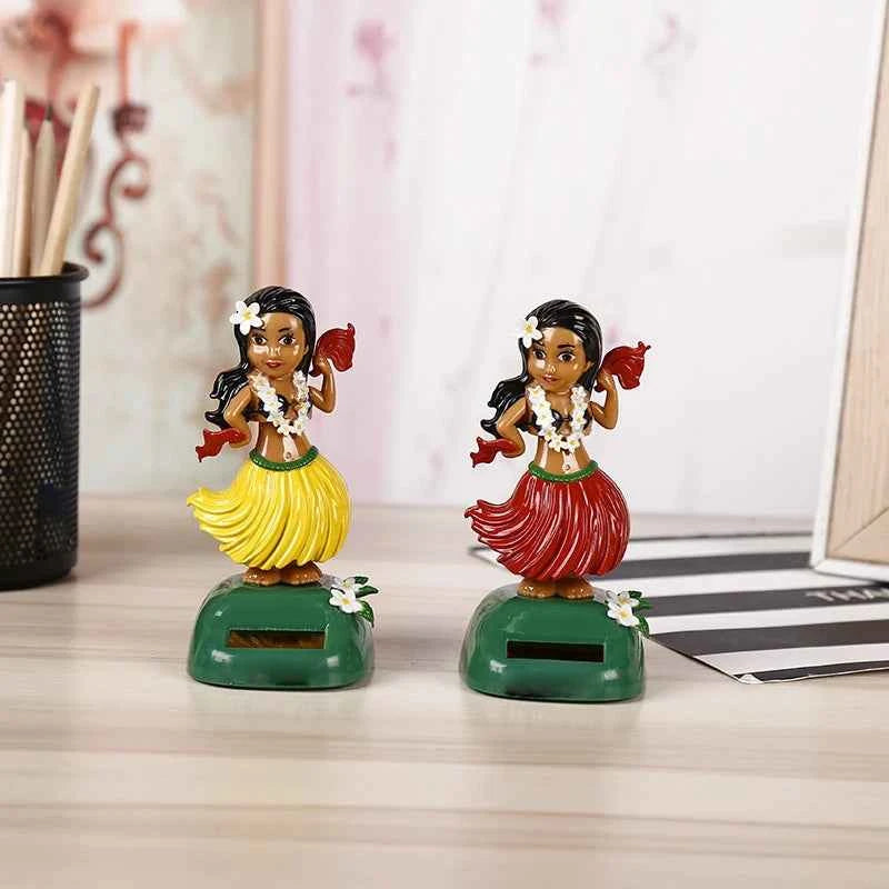 Solar Powered Hawaiian Girl Dashboard Decoration